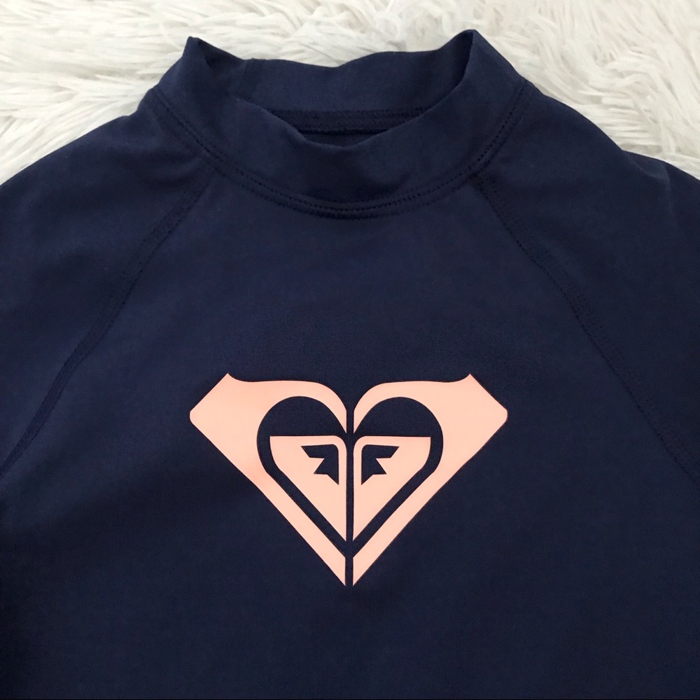 💦 Roxy Girl Rashguards Short Sleeves Top 💦 - Picture 2 of 5
